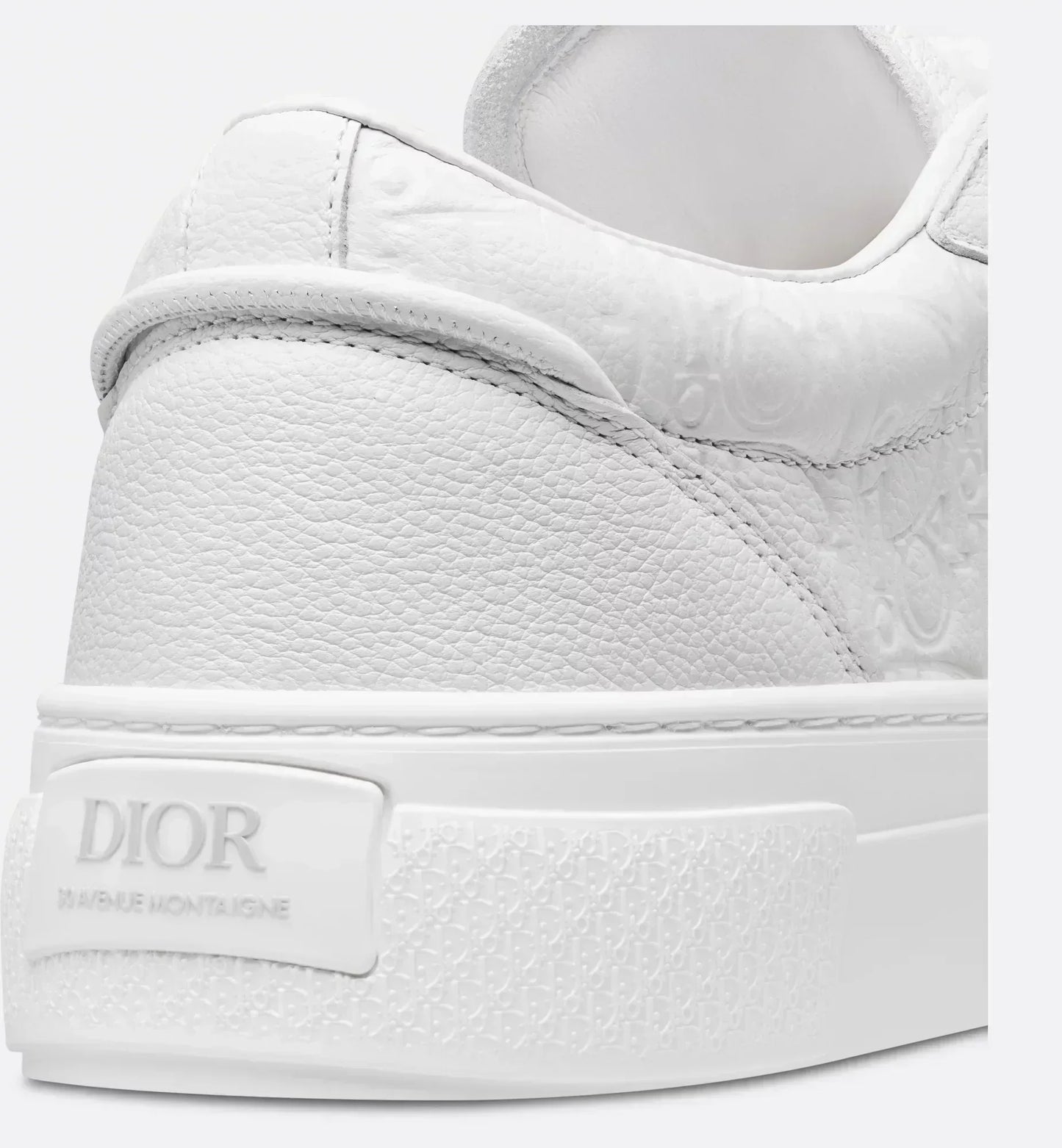 B33 Spin Sneaker